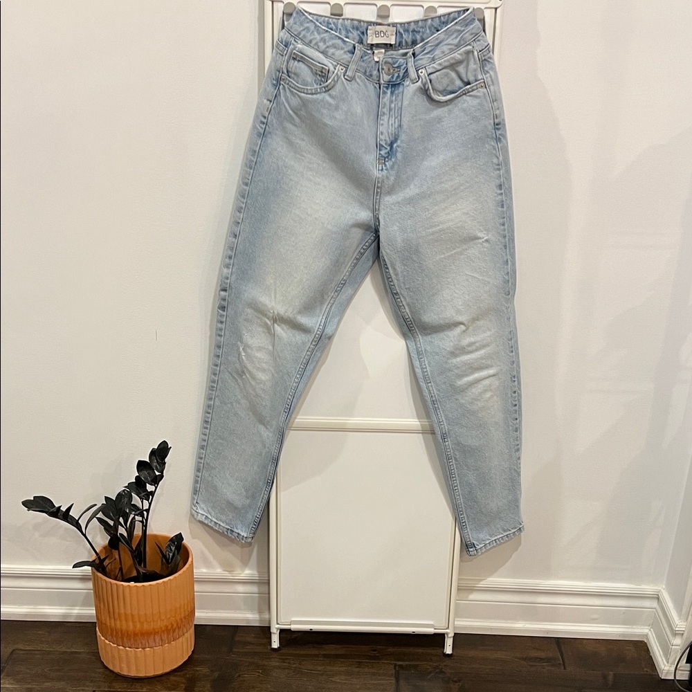 BDG MOM Jeans